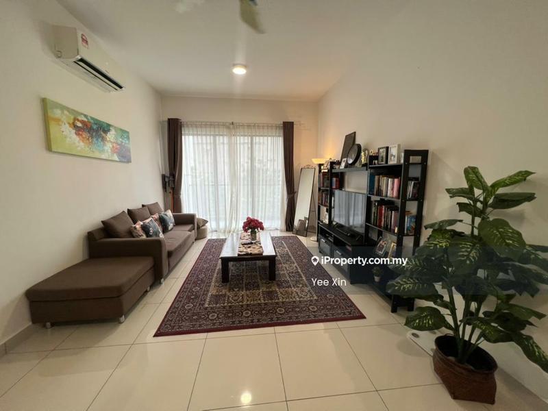 Condominium untuk Dijual di Dua Menjalara oleh Yee Xin - Living Room - iProperty.com.my