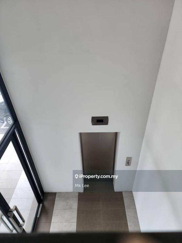 For Rent - Marq Bizpark Corner 3 Storey Cluster Warehouse, Show Room, Shop Office, Sungai Kapar Indah