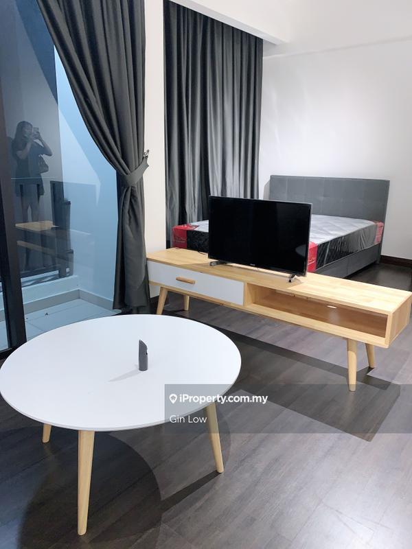 For Rent - 28 Boulevard