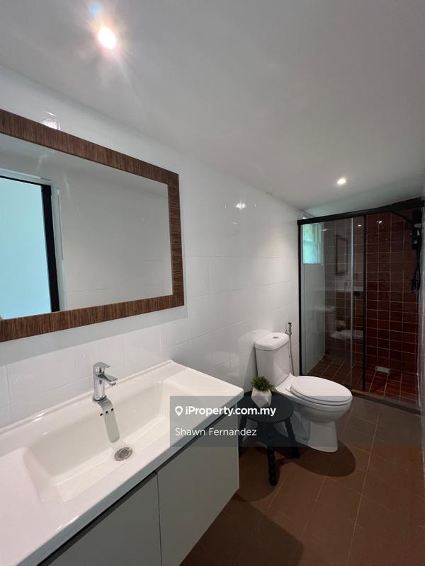 Bungalow House for Sale in g6yee, Petaling Jaya by Shawn Fernandez - iProperty.com.my