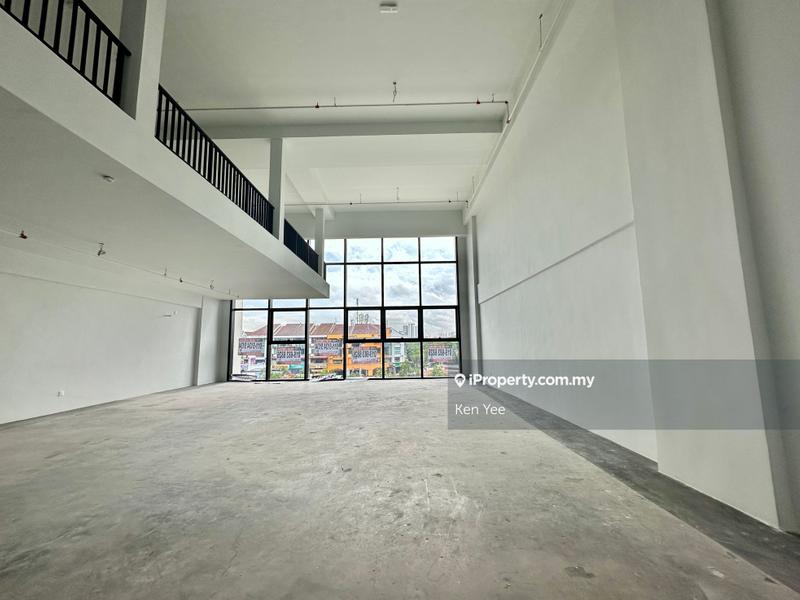 Warehouse for Sale in Kota Damansara, Petaling Jaya by Ken Yee - iProperty.com.my
