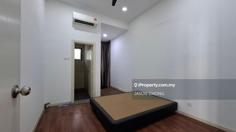 Rumah Berangkai 2 Tingkat untuk Dijual di LakeClub Parkhome, Rawang oleh JASON CHONG - iProperty.com.my