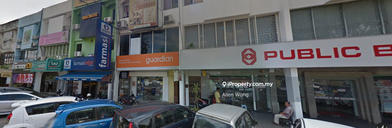 For Sale - Batu Caves Taman Sri Gombak 3 Storey Shop Lot Freehold Hot Area Prima Sri Gombak
