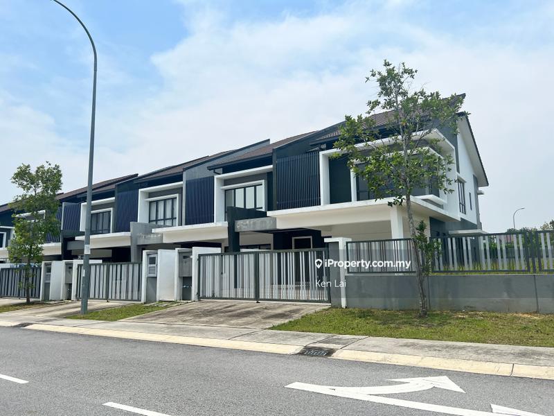 Rumah Teres 2-Tingkat untuk Dijual di Hemingway Residence Bandar Seri Coalfield, Sungai Buloh oleh Ken Lai - iProperty.com.my