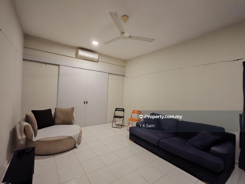Kediaman Servis untuk Disewa di I Residence oleh Y.K.Sam - iProperty.com.my