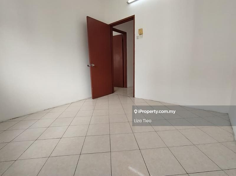 Pangsapuri untuk Dijual di Bayu Puteri oleh Liza Tieo - Interior - iProperty.com.my