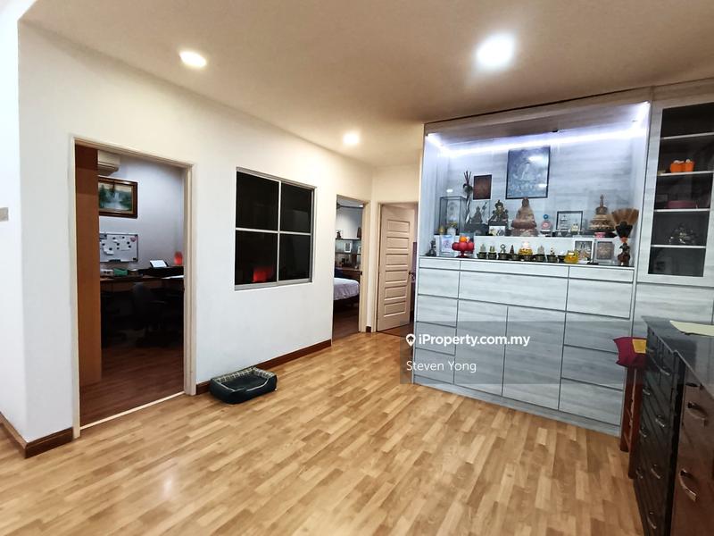 Rumah Berkembar untuk Dijual di Taman Makmur, Bandar Sungai Long oleh Steven Yong - iProperty.com.my