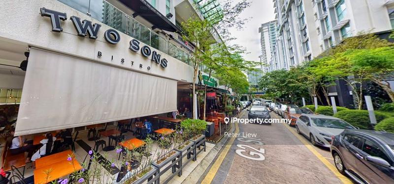 For Sale - CORNER GROUND FLOOR AT PUBLIKA SOLARIS MONT KIARA, ROI ABOVE 4%, TENANTED, FREEHOLD, GOOD INVESTMENT