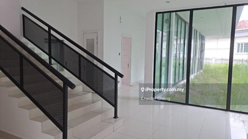 Bungalow House for Sale in Subang Heights, Subang Jaya by Chester Cheng - iProperty.com.my