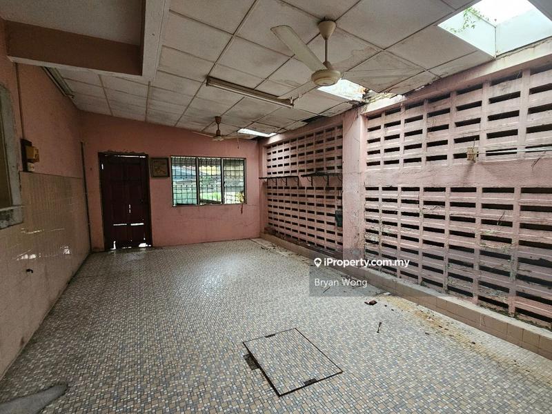 Rumah Berkembar untuk Dijual di SS 21, Damansara Utama, Petaling Jaya oleh Bryan Wong - iProperty.com.my
