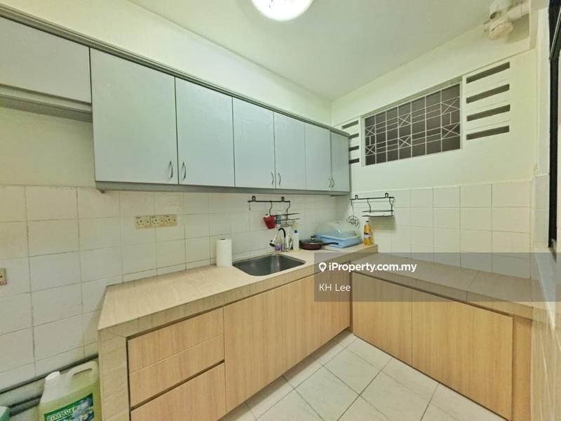 For Sale - Fraser Towers