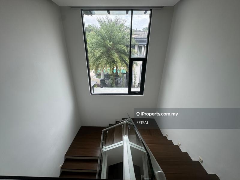 Banglo untuk Dijual di Selangor Polo Residency, Kota Damansara oleh Feisal - iProperty.com.my