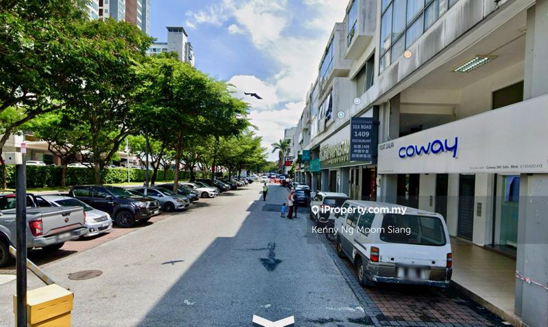 For Sale - ( ROI 5.75% ) Setapak Starparc Point ( Main Road ) 3 Storey Shop ( Sale ), KL