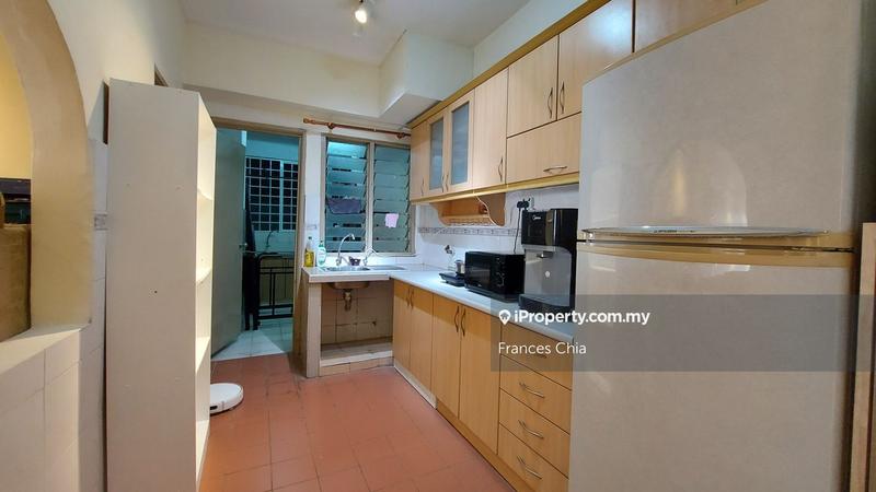 For Sale - Vista Komanwel B