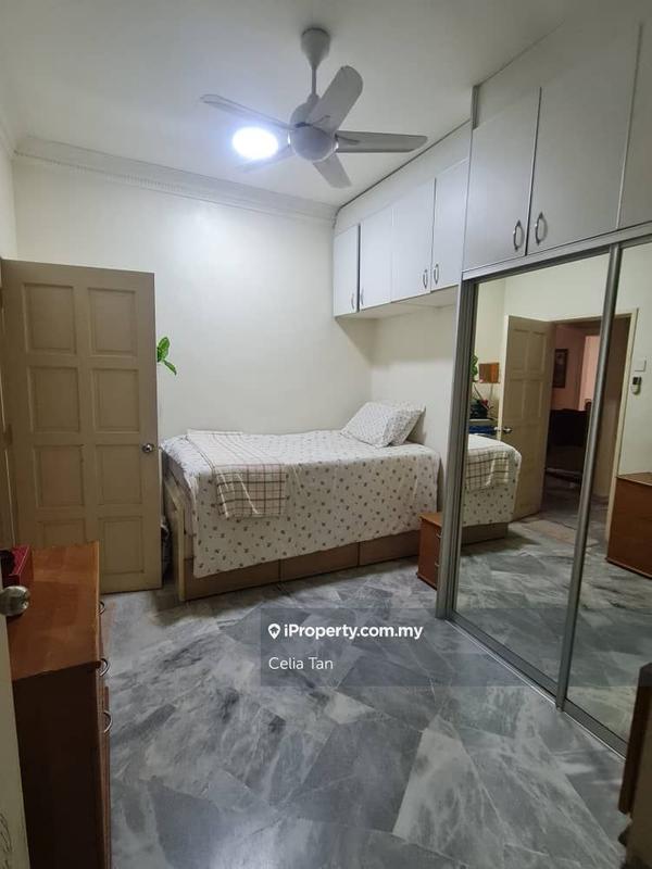 Rumah Berangkai 2 Tingkat untuk Dijual di Usj 11, Subang Jaya oleh Celia Tan - iProperty.com.my