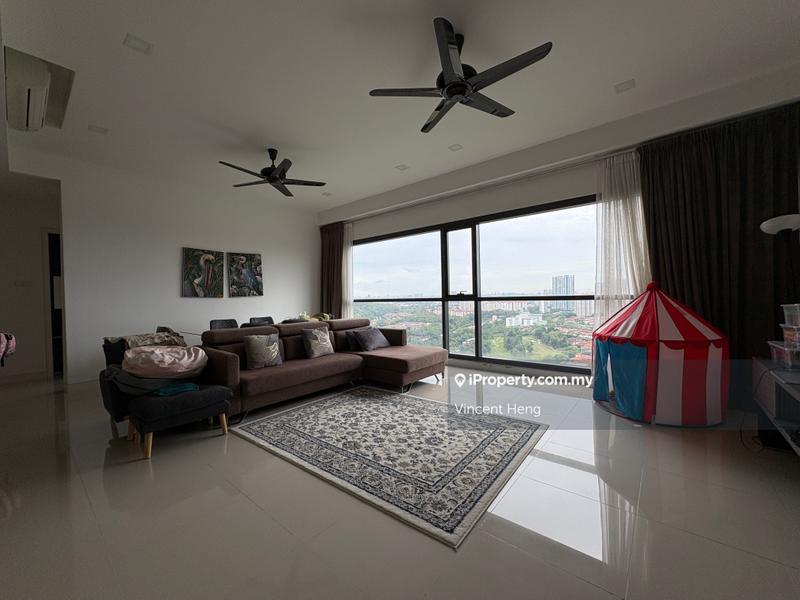 For Sale - Arnica @ Tropicana Gardens