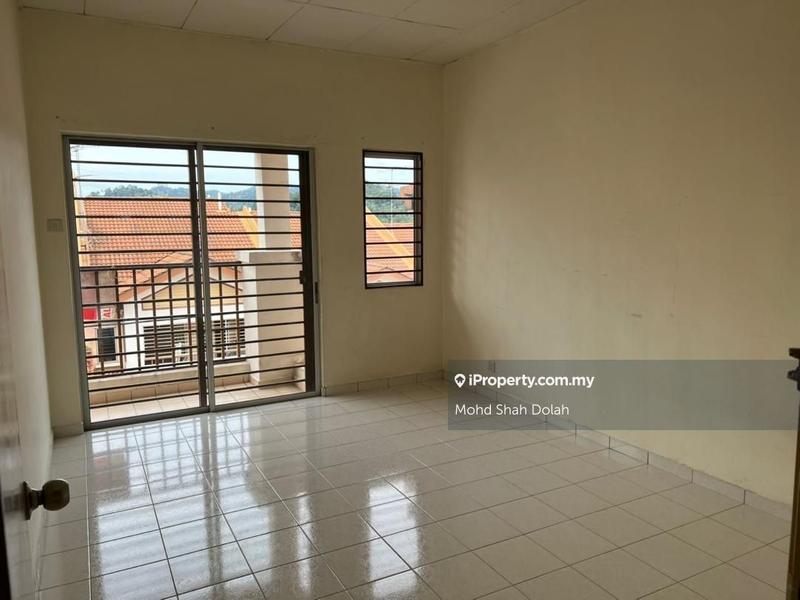 Rumah Bandar untuk Dijual di Taman Amansiara, Selayang oleh Mohd Shah Dolah - iProperty.com.my