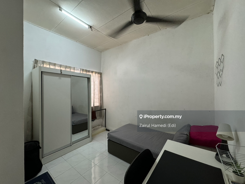 Rumah Berangkai 2 Tingkat untuk Dijual di Subang Bestari, Shah Alam oleh Zairul Hamedi (Edi) - iProperty.com.my