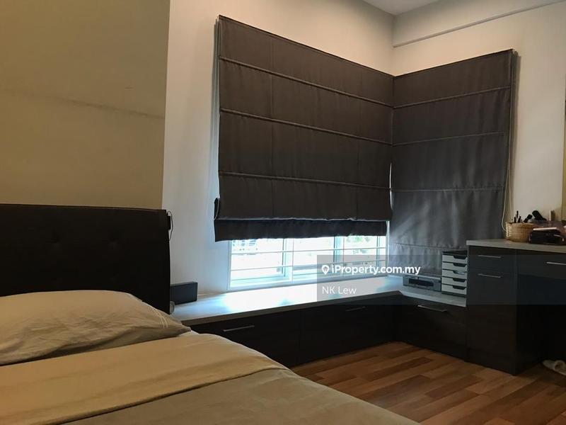 For Sale - Bayan Villa, Seri Kembangan