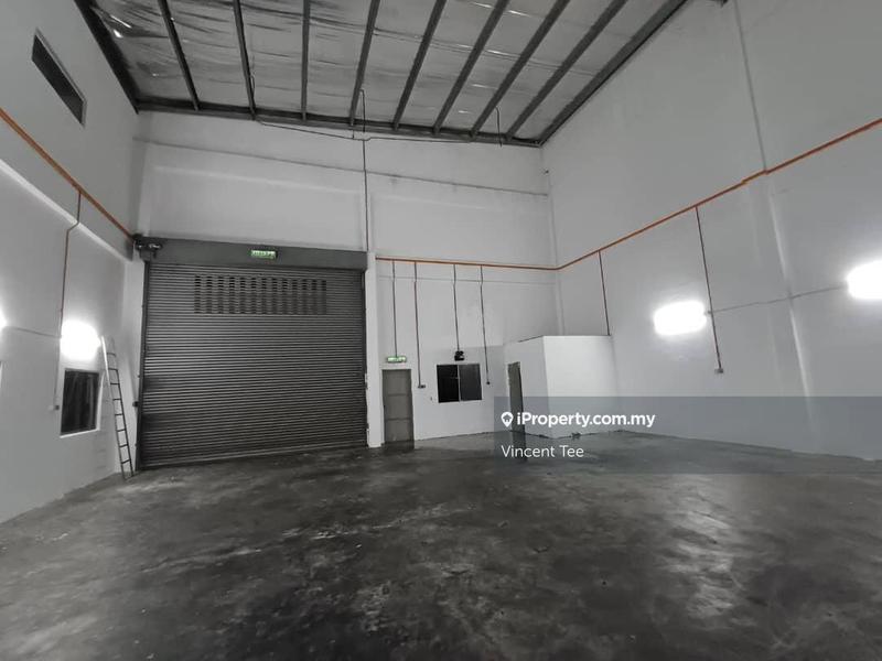 For Sale - Corner Semi-D Factory 75x170 13800sf Saujana Teknologi Rawang
