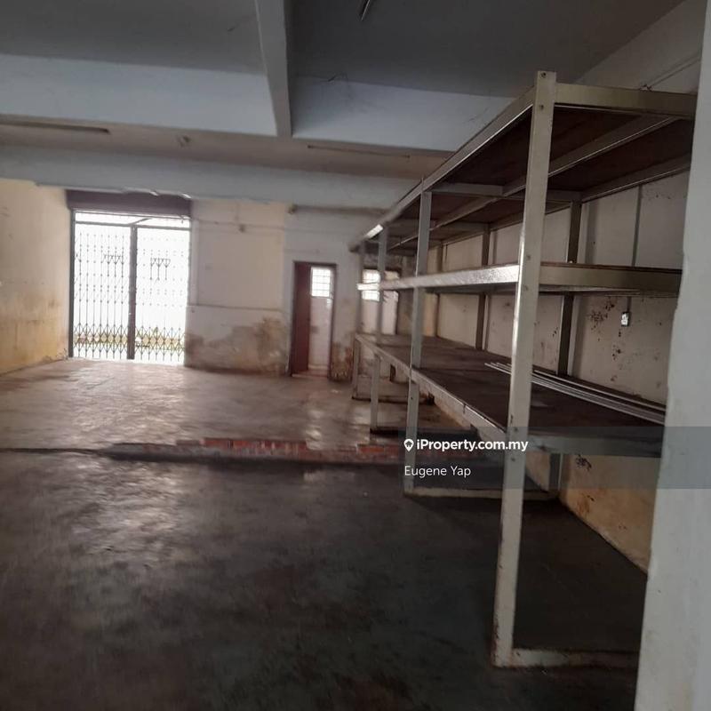 Shop for Sale in Taman Petaling Utama, Petaling Jaya by Eugene Yap - iProperty.com.my