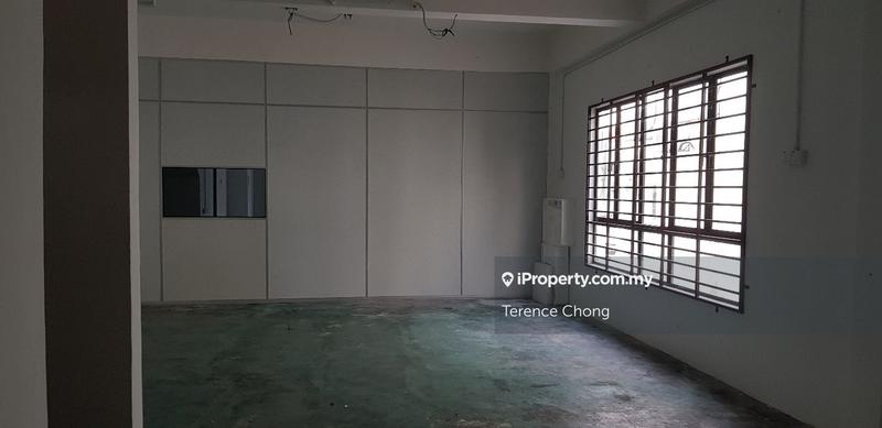 Kedai untuk Dijual di Bandar Kinrara Seksyen 1, Bandar Kinrara oleh Terence Chong - iProperty.com.my