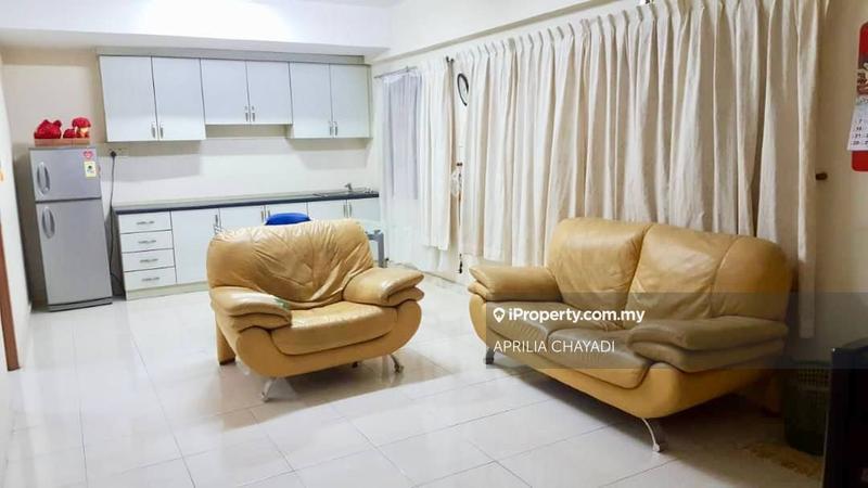 Service Residence for Sale in The Embassy (Bangunan Duta Impian) by APRILIA CHAYADI - iProperty.com.my