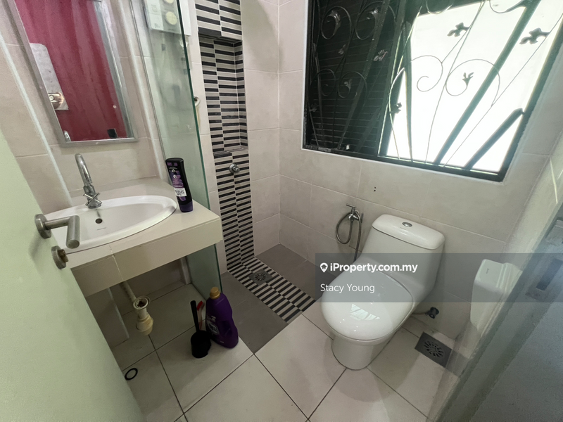 3-storey Terraced House for Sale in Alam Damai, Cheras by Stacy Young - iProperty.com.my