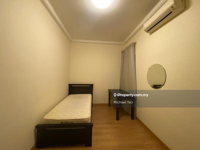 For Rent - Metropolitan Square