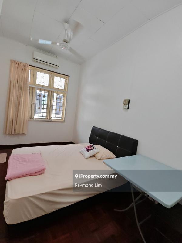 Rumah Berangkai 2 Tingkat untuk Dijual di 7a1nq, Batu Berendam oleh Raymond Lim - iProperty.com.my