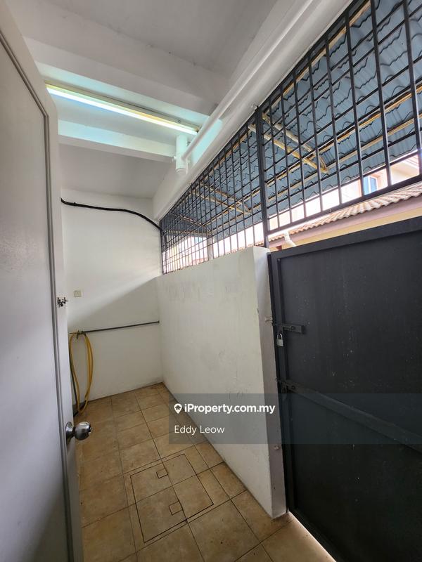 Rumah Berangkai 2 Tingkat untuk Dijual di Taman Merbok, Bukit Baru oleh Eddy Leow - iProperty.com.my