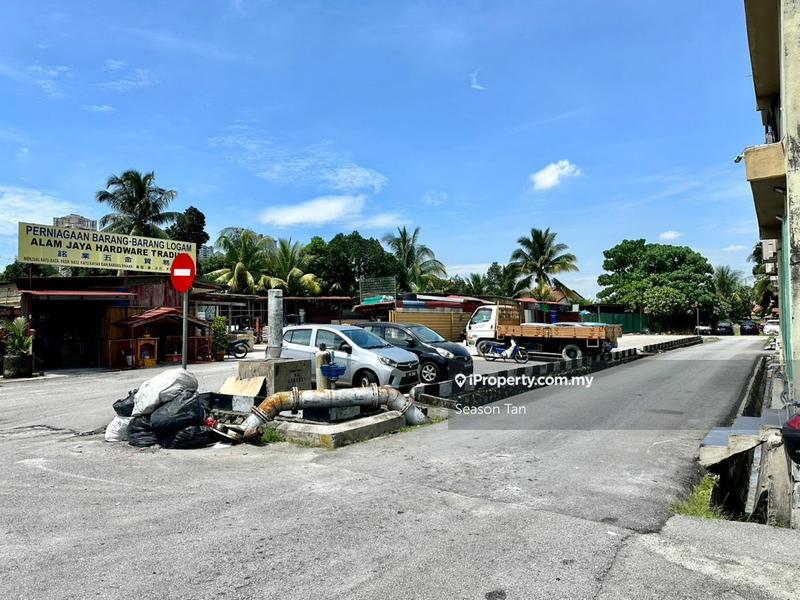 Kedai untuk Dijual di Alam Jaya Cheras Batu 9, Cheras oleh Season Tan - iProperty.com.my
