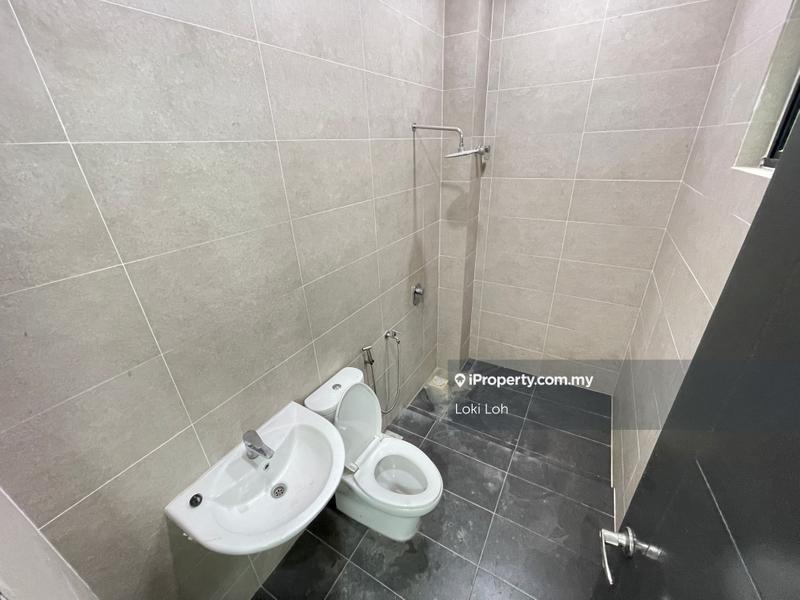 Rumah Berangkai 3 Tingkat untuk Disewa di Corner Hijauan Selayang Perdana Residensi Bluesky, Selayang oleh Loki Loh - iProperty.com.my