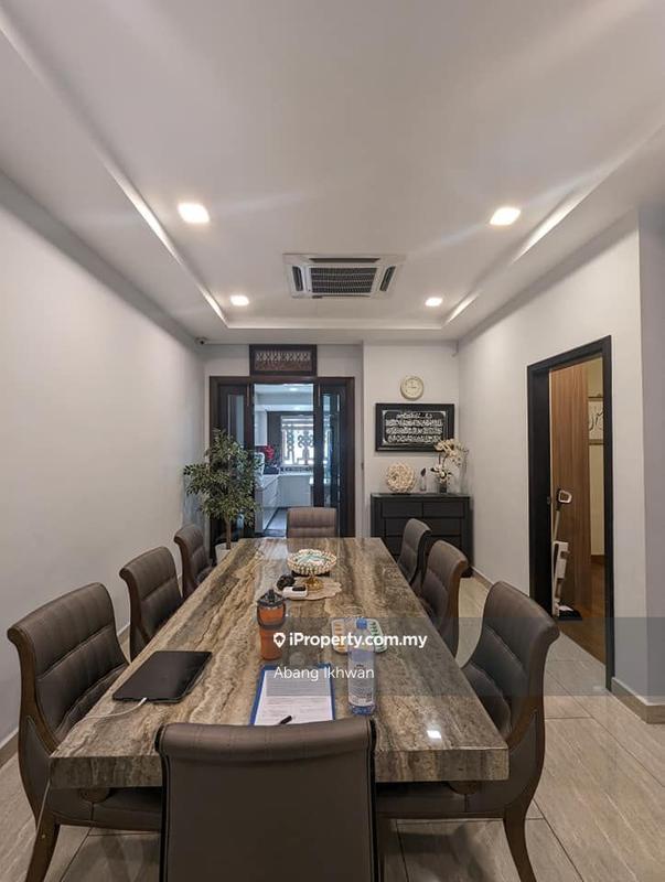 2-storey Terraced House for Sale in Seksyen U8 Bukit Jelutong Shah Alam, Shah Alam by Abang Ikhwan - iProperty.com.my