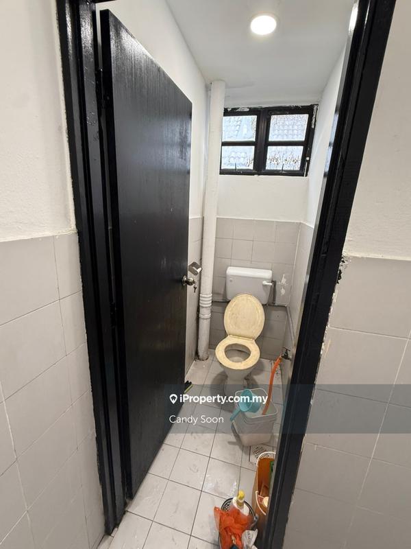 Kedai untuk Disewa di Sungai Long, Bandar Sungai Long oleh Candy Soon - iProperty.com.my