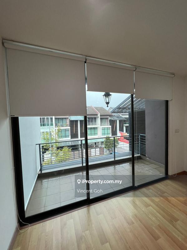 Rumah Teres 3-Tingkat untuk Dijual di Perdana Residence 2, Batu Caves oleh Vincent Goh - iProperty.com.my