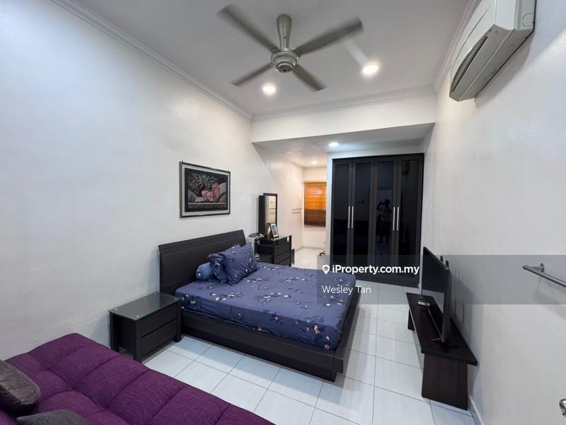 Rumah Berkembar untuk Dijual di Taman Seaview, Melaka City oleh Wesley Tan - iProperty.com.my