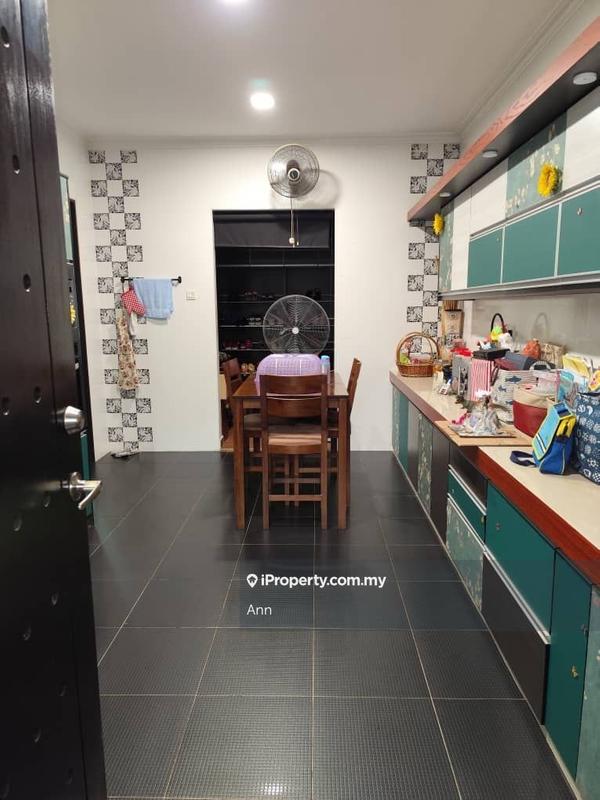Banglo untuk Dijual di Country Heights, Kajang oleh Ann - iProperty.com.my