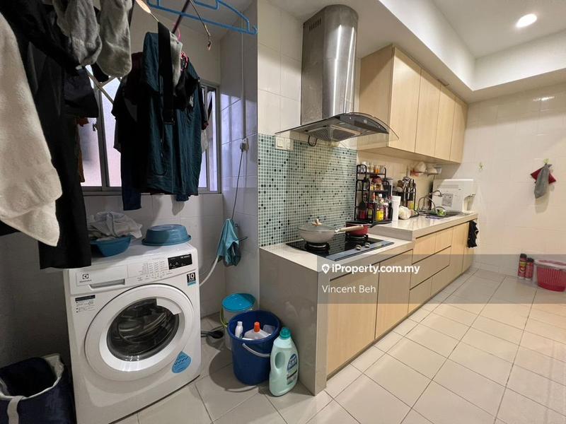 Kondominium untuk Dijual di Residence 8 oleh Vincent Beh - iProperty.com.my