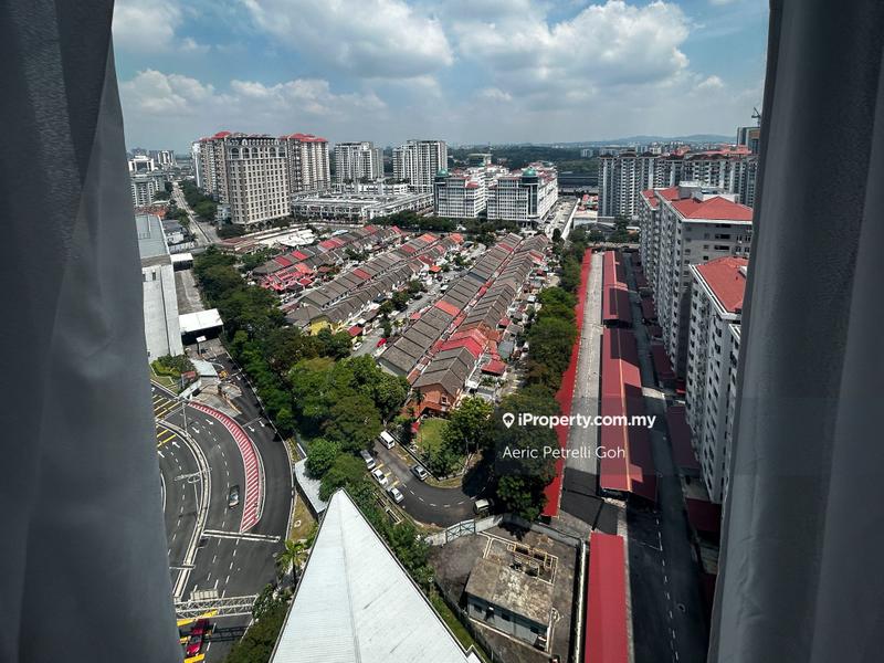 Service Residence for Rent in Sapphire Paradigm by Aeric Petrelli Goh - iProperty.com.my