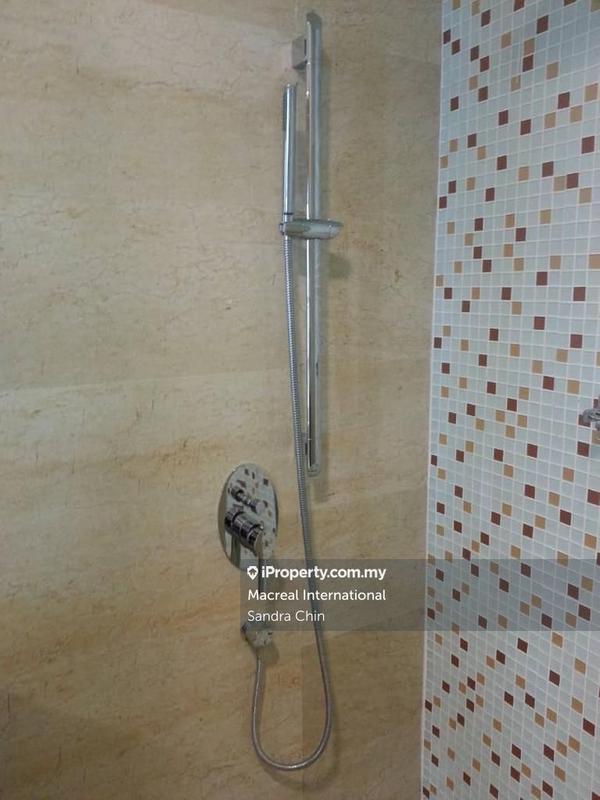 Residensi Servis untuk Dijual di Regalia Residence oleh Sandra Chin - iProperty.com.my