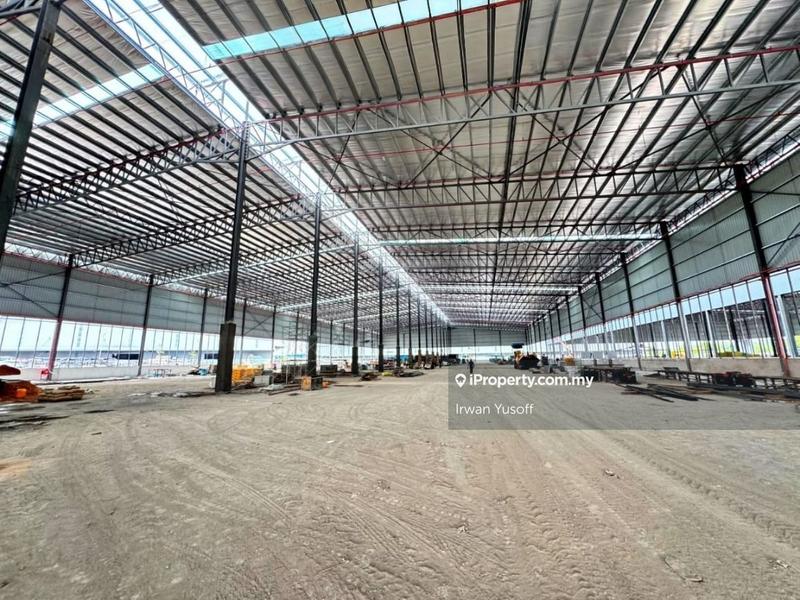 Kilang Terpisah untuk Dijual di Kawasan Perusahaan Nilai 3, Nilai oleh Irwan Yusoff - iProperty.com.my