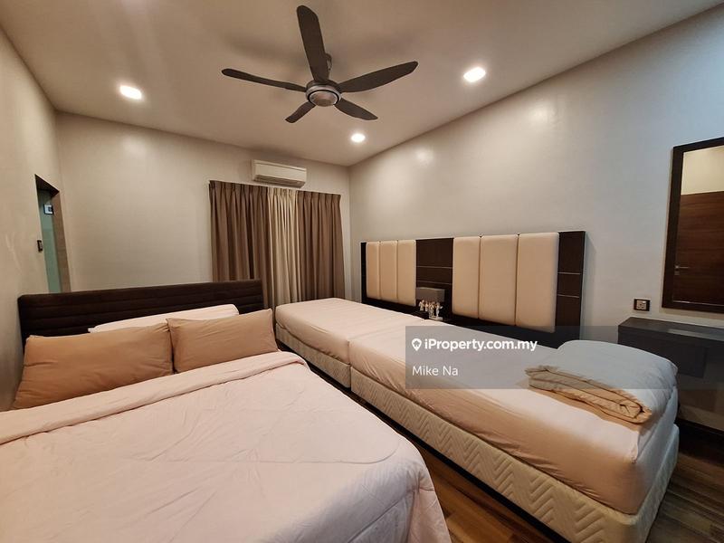 Rumah Berkembar untuk Dijual di Bukit Sungai Long, Kajang oleh Mike Na - iProperty.com.my