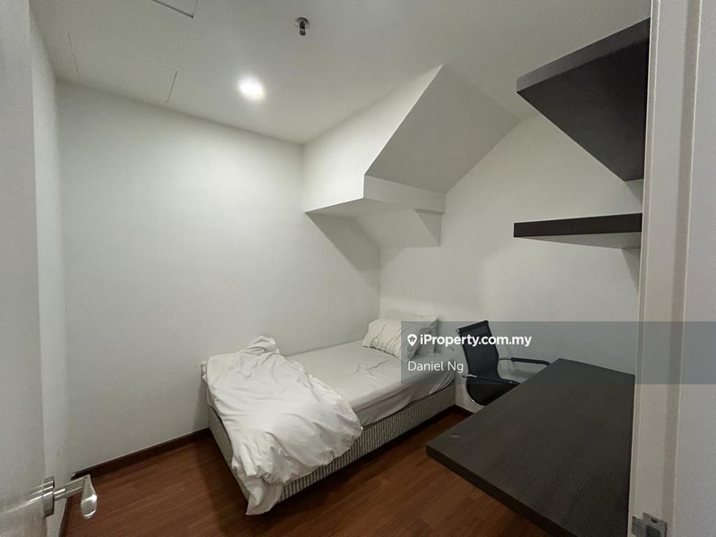 Kediaman Servis untuk Dijual di i-SOHO @ i-City oleh Daniel Ng - iProperty.com.my