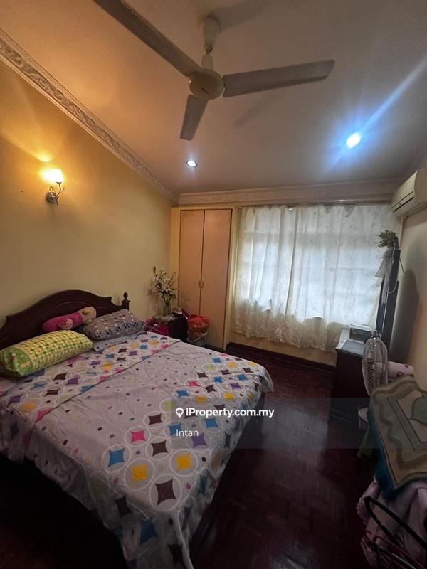 Rumah Berangkai 2 Tingkat untuk Dijual di Kelana Jaya, Petaling Jaya oleh Intan - iProperty.com.my
