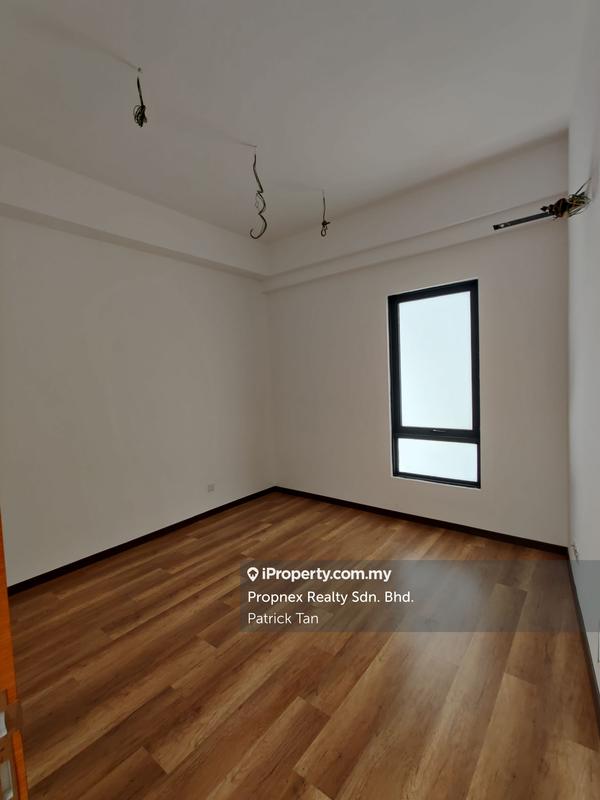 Rumah Berangkai 3.5 Tingkat untuk Dijual di Empire Residence, Damansara Perdana oleh Patrick Tan - iProperty.com.my