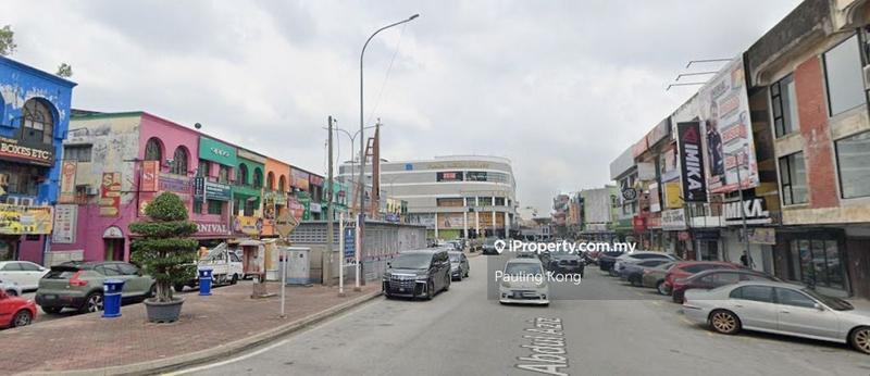 For Sale - 3 Storey Shop Lot @ Bandar Kajang
