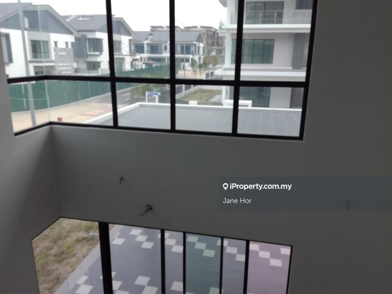 Rumah Berangkai 3 Tingkat untuk Dijual di 16 Sierra, Puchong oleh Jane Hor - iProperty.com.my