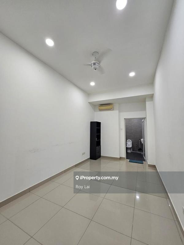 Rumah Berkembar untuk Disewa di Sungai Long, Bandar Sungai Long oleh Roy Lai - iProperty.com.my