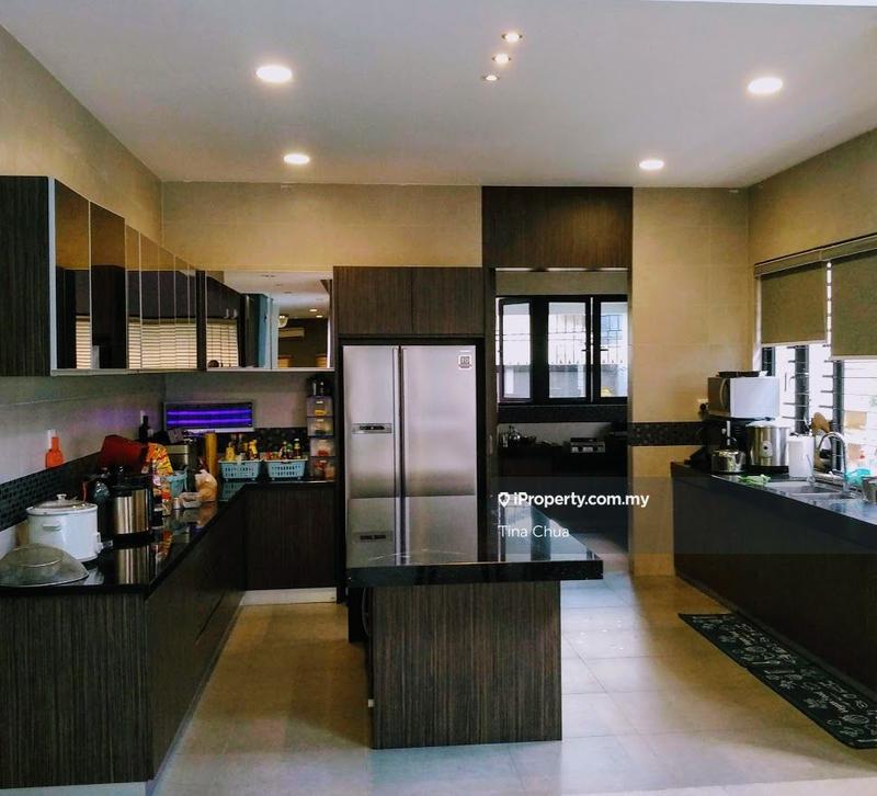 Bungalow House for Sale in Taman Overseas Union (Taman Oug), Jalan Klang Lama (Old Klang Road) by Tina Chua - iProperty.com.my